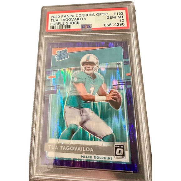 2020 Panini Donruss Optic Tua Tagovailoa Purple Shock Rated Rookie PSA 10 Gem - Picture 2 of 3